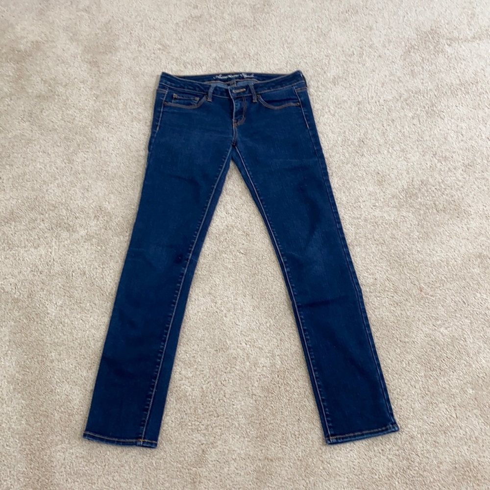 American Eagle Skinny Stretch dark wash jeans
